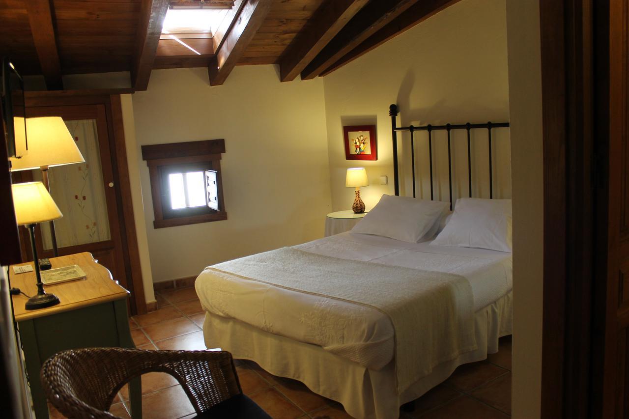 Hostal Rural Luna Y Hostal Rural Lunaposada Candeleda Dış mekan fotoğraf