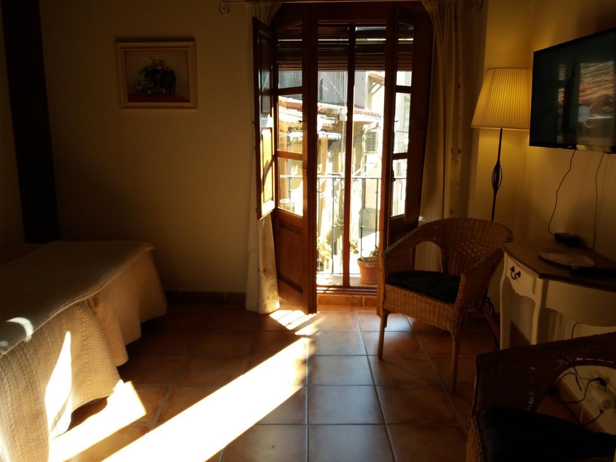 Hostal Rural Luna Y Hostal Rural Lunaposada Candeleda Dış mekan fotoğraf