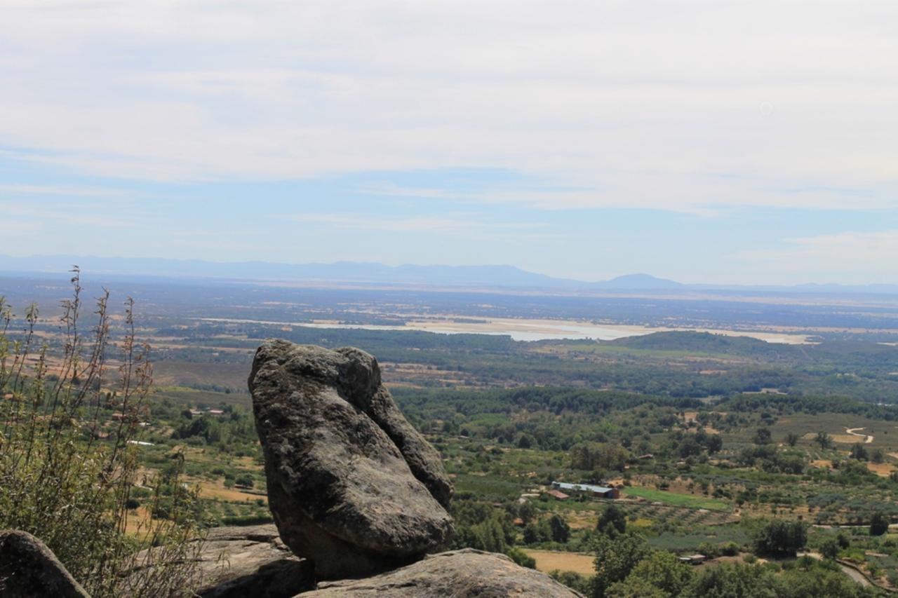 Hostal Rural Luna Y Hostal Rural Lunaposada Candeleda Dış mekan fotoğraf