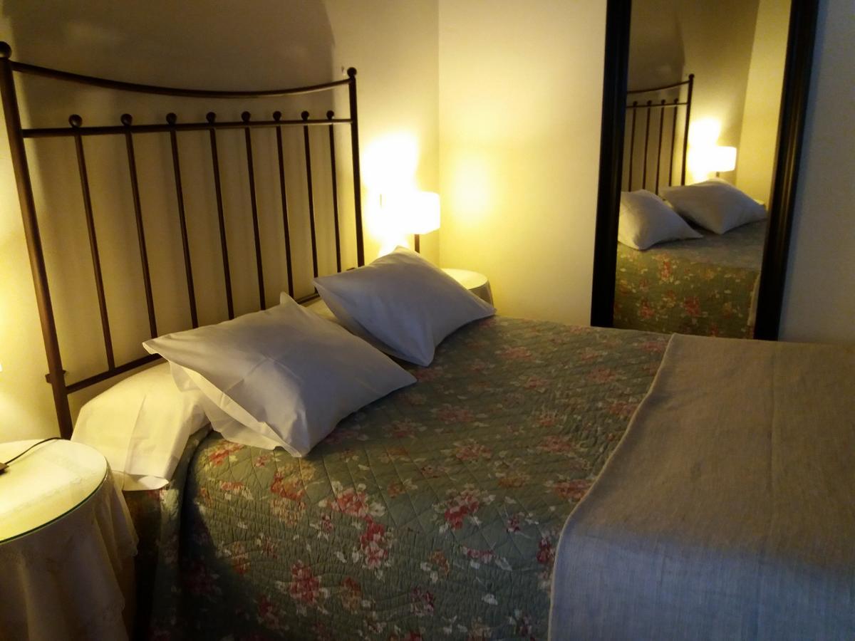 Hostal Rural Luna Y Hostal Rural Lunaposada Candeleda Dış mekan fotoğraf