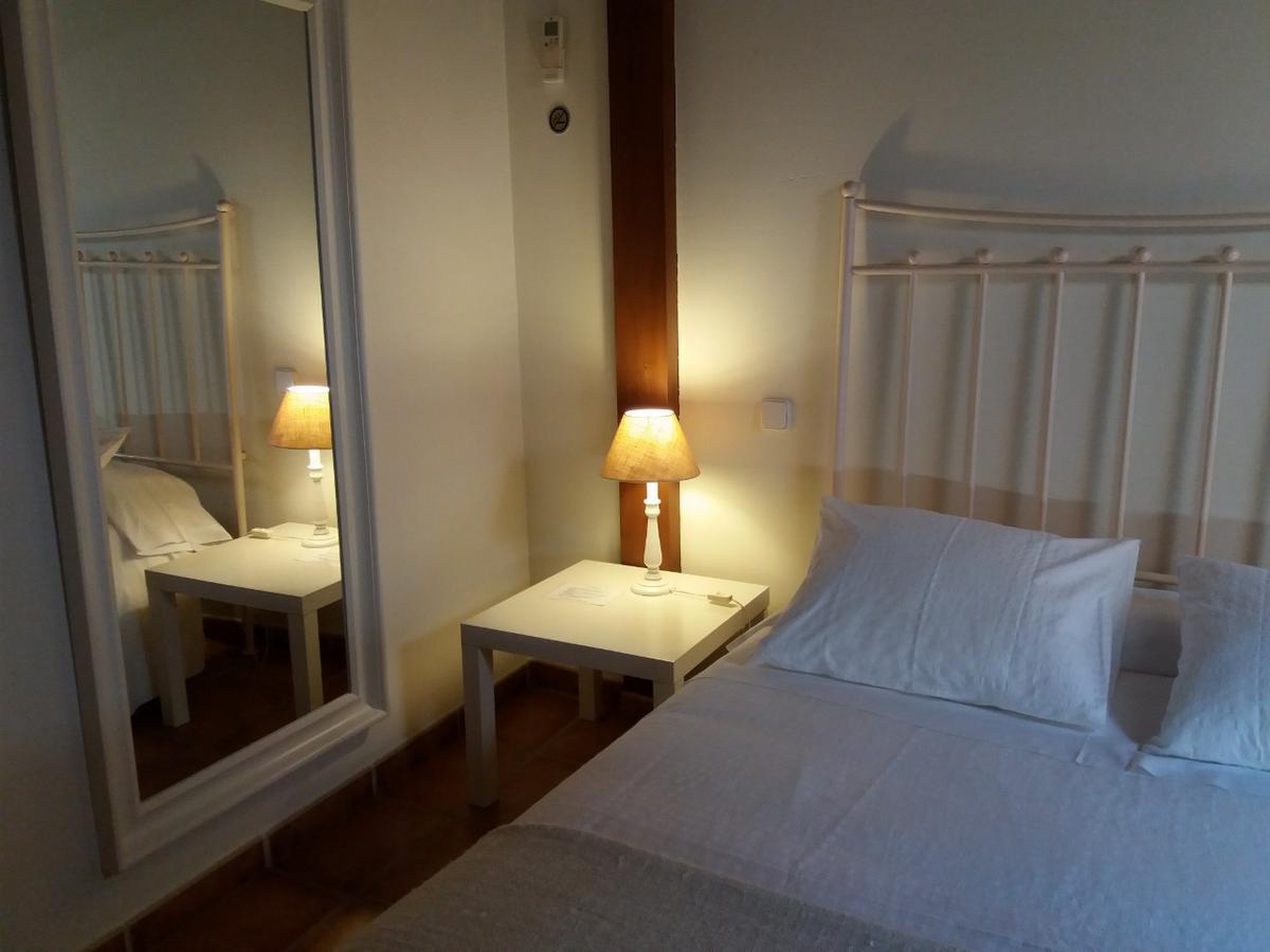 Hostal Rural Luna Y Hostal Rural Lunaposada Candeleda Dış mekan fotoğraf